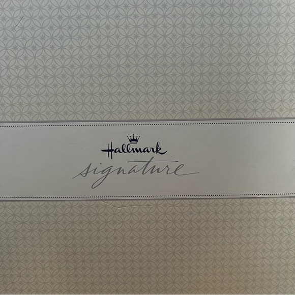 Hallmark Signature Silver-Plated Glass and Heart 5x7 Picture Frame - Picture 7 of 8